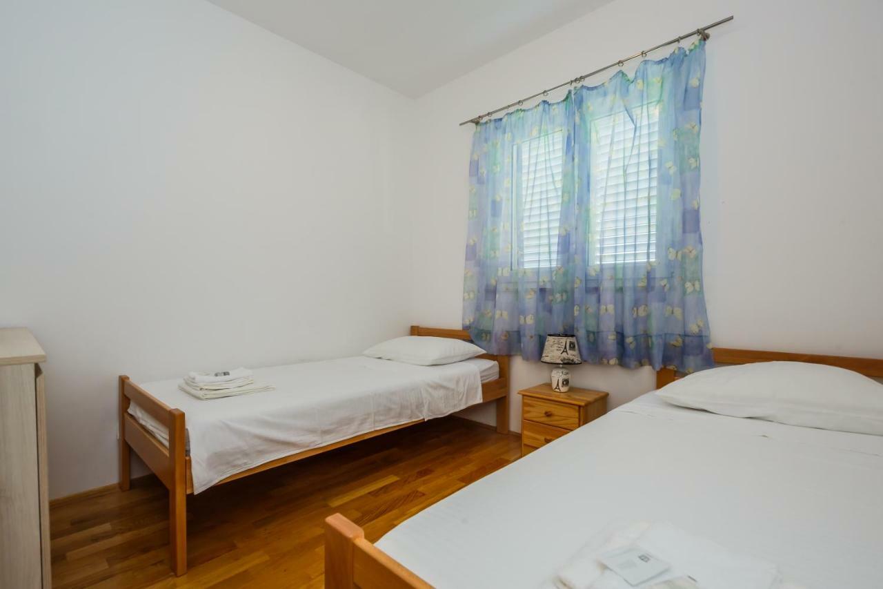 Apartments Selak Split Exteriör bild