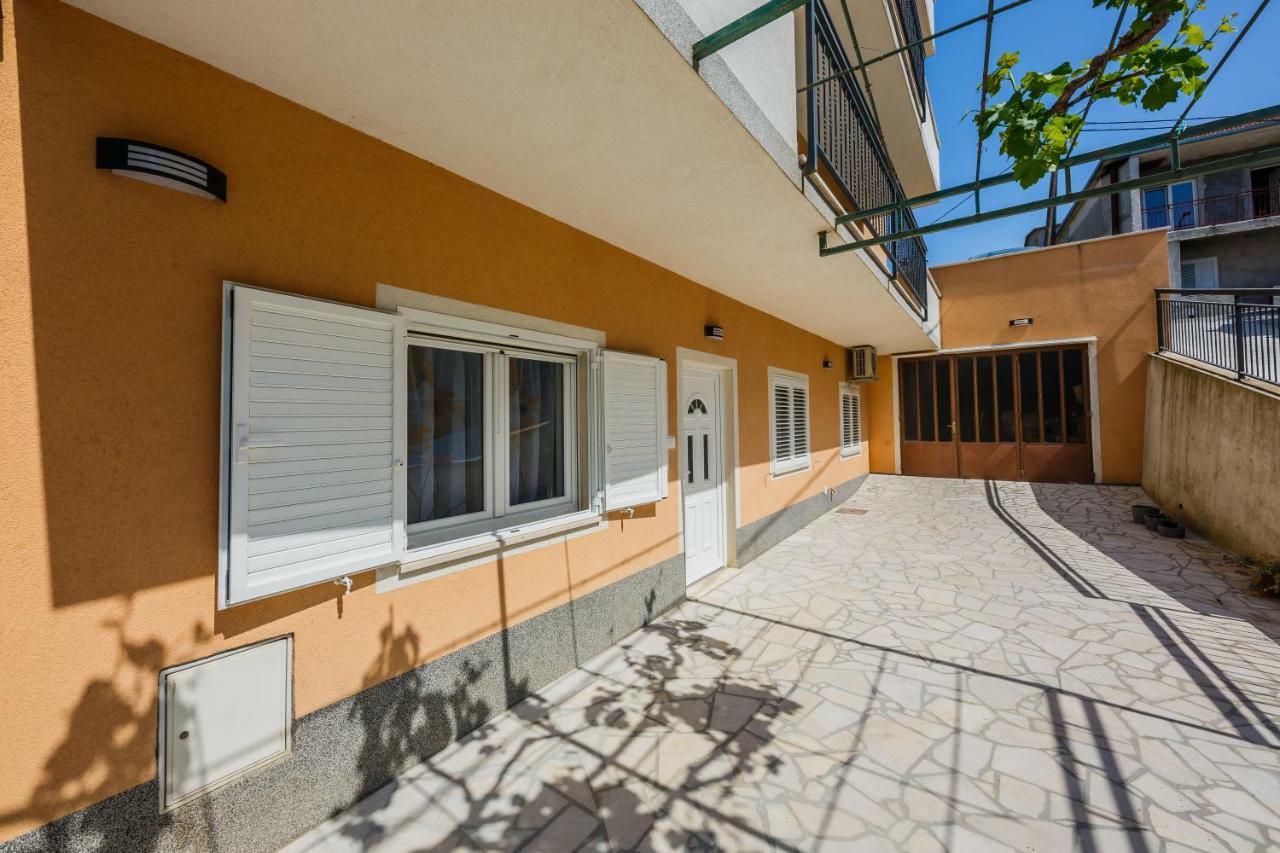 Apartments Selak Split Exteriör bild